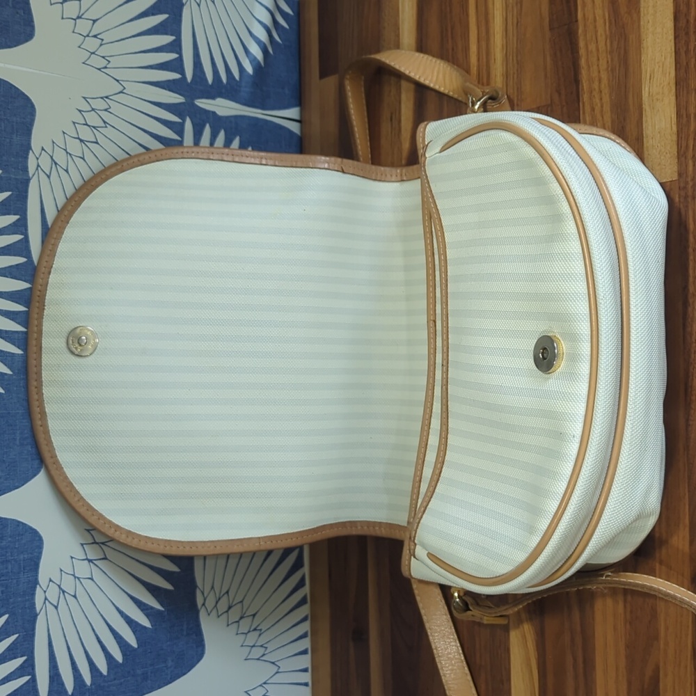 Vintage Fendi crossbody cream and grey striped purse with tan leather ac… - Picture 14 of 17